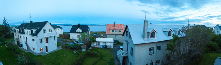 Sol de medianoche en Reykjavik, Islandia