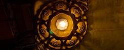 lámpara dentro de la Casa Montserrat de Barcelona